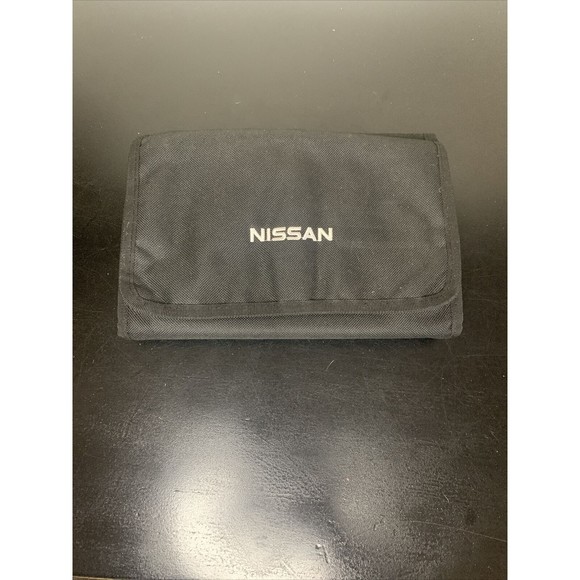 2015 Nissan Sentra Owners Kit  - Manual Service Maintenance Warranty Vehicle OEM - Picture 2 of 14
